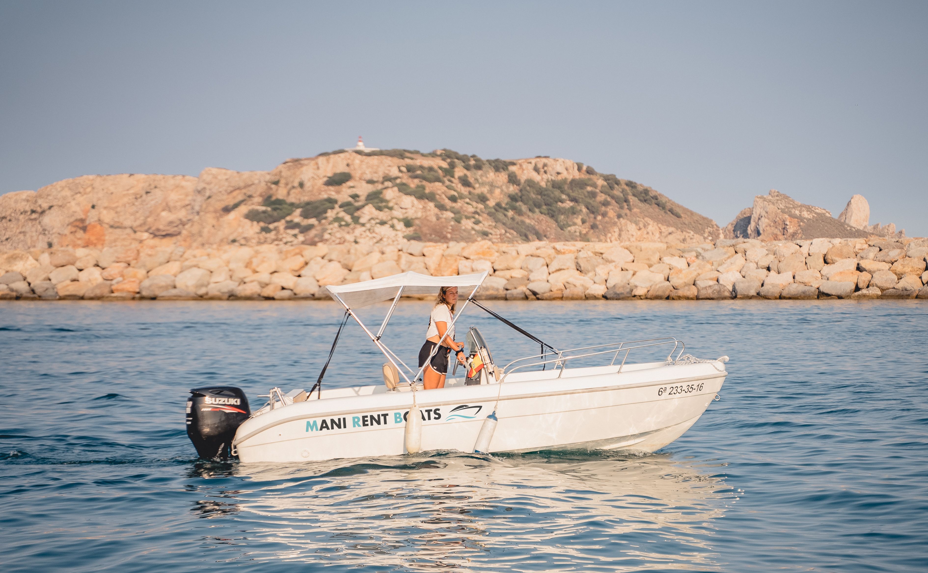 Mani Rent Boats SAVER 520 OPEN