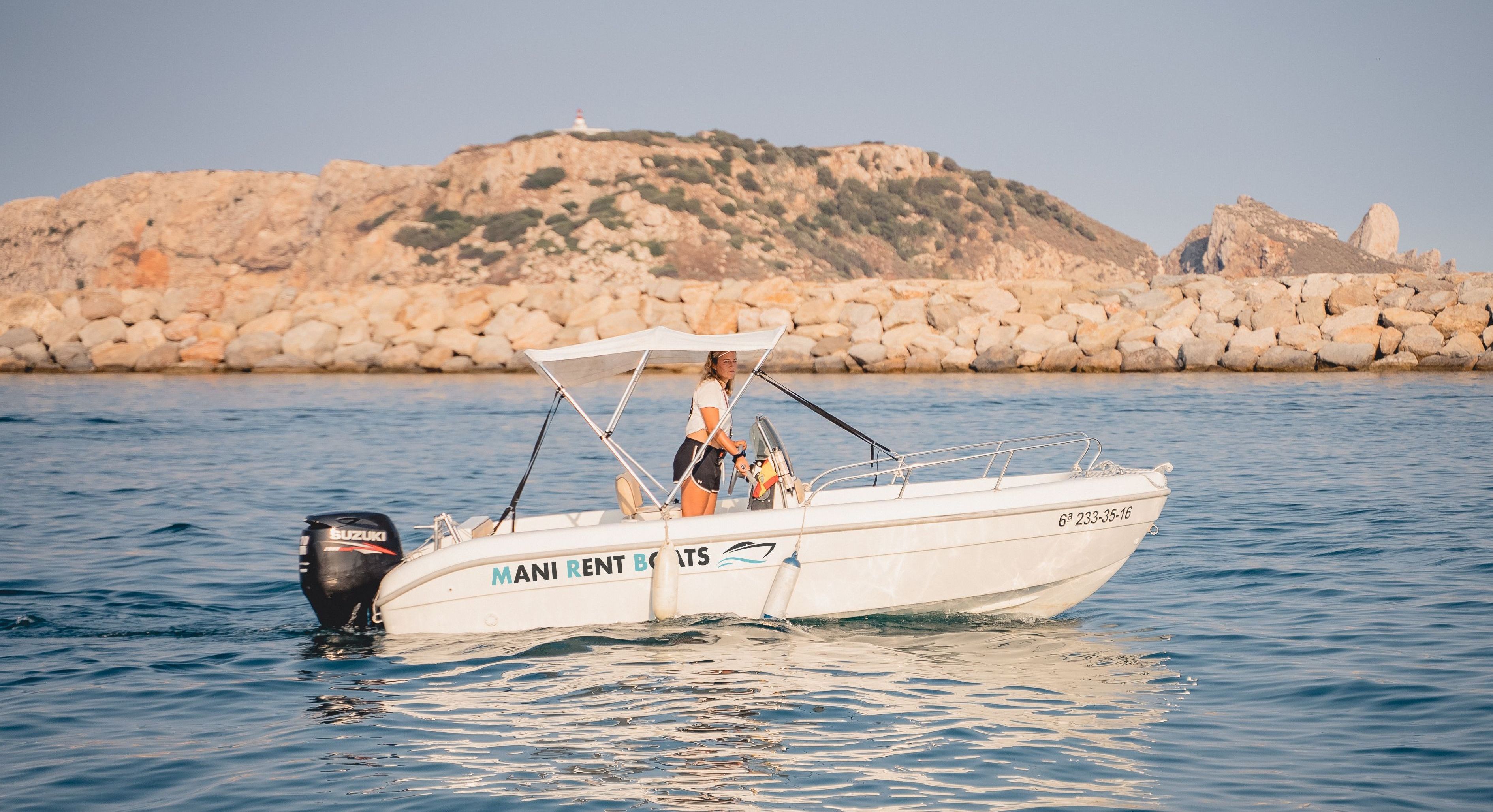 Mani Rent Boats SAVER 520 OPEN